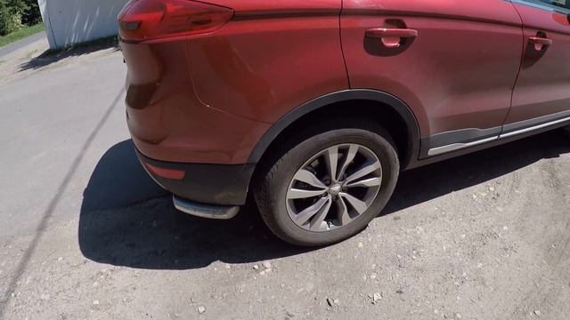 ВСТРЕТИЛ GEELY ATLAS TURBO... смотреть онлайн
