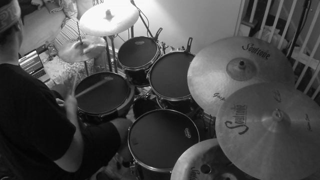 Amy Winehouse - Stronger Than Me (Drum Cover) смотреть онлайн