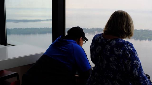 TORONTO's Most ICONIC Landmark - CN TOWER! #canada  #toronto #cntower #bhujkhalifa