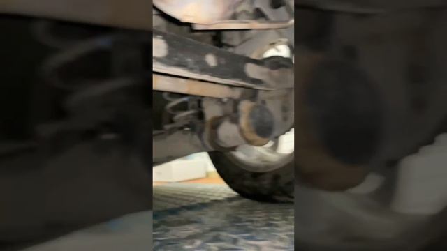 Где номер мотора на Smart  Fortwo III