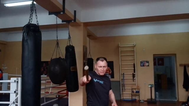 Бокс, кикбоксинг, единоборства... смотреть онлайн