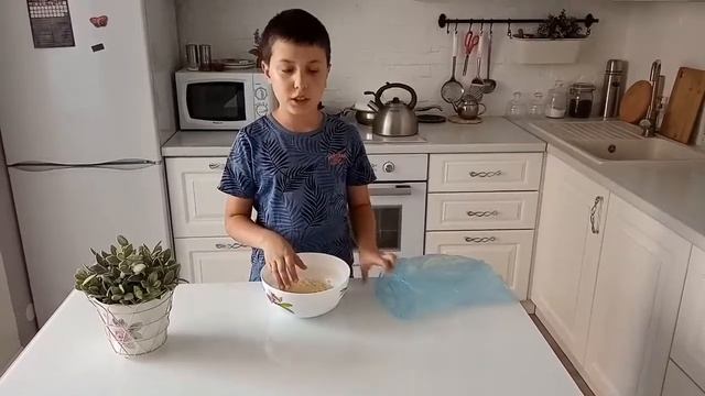 Как сделать молочные коржики смотреть онлайн