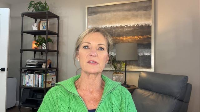 FLIP THE SWITCH--YOU'RE NOT BROKEN! #fatloss #over50 #over60 #mindset #menopauseweightloss смотреть онлайн