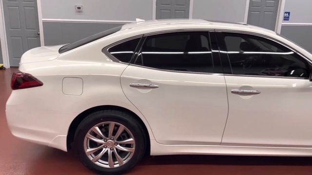2015 INFINITI Q70 AWD Premium смотреть онлайн