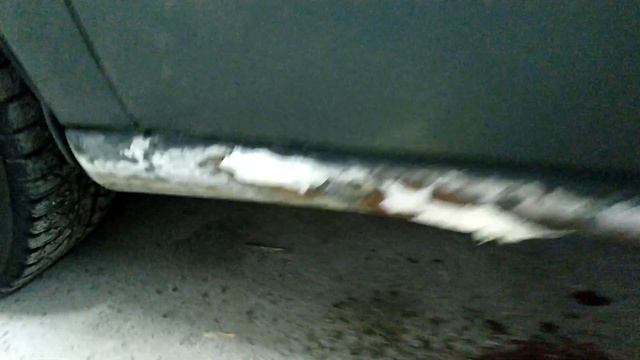 Как мы решили запенить пороги машины. смотреть онлайн