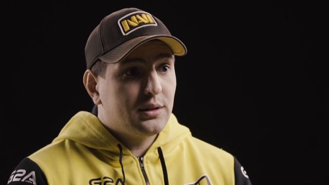 Как и зачем стоит стать киберспортсменом? Отвечает Natus Vincere G2A! смотреть онлайн