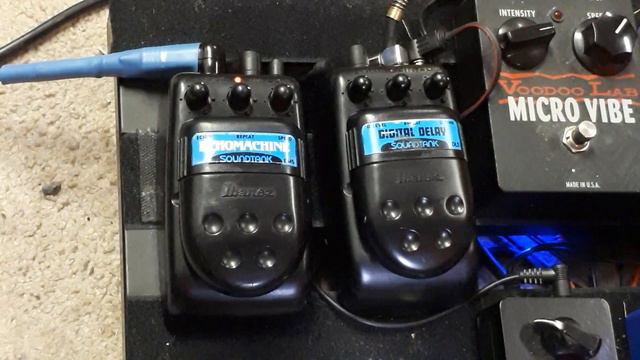 Ibanez Echomachine EM5 vs Digital Delay DL5 смотреть онлайн