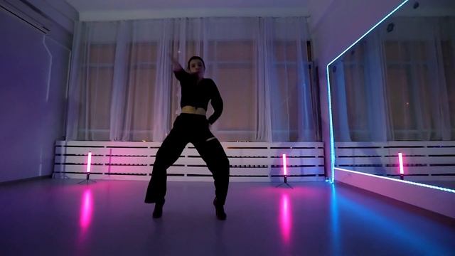 Арина Варк - Тренер high heels смотреть онлайн