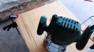 Радиусная планка для ручного фрезера. Вырезаем круг.