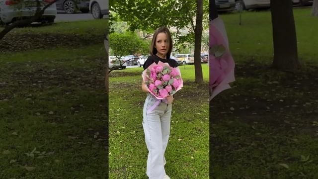 Букет из 9 пионов Флеминг с альстромерией #пионы