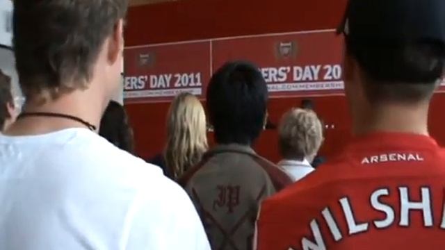 Arsenal Q&A Theo Walcott, Ramsey, Djourou and Gibbs смотреть онлайн