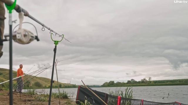 РЫБАЛКА по КАЙФУ. СУМАСШЕДШИЕ КАРАСИ шатают наши удочки смотреть онлайн