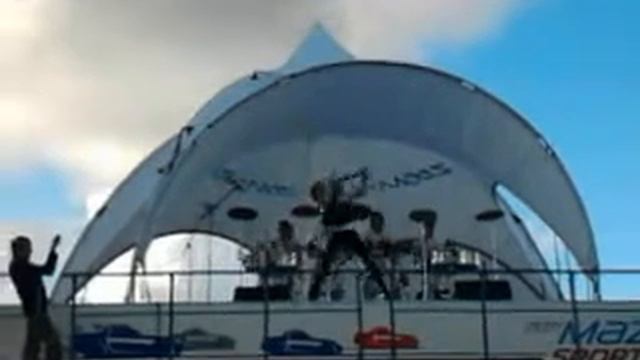 Шоу барабанщиков Vasiliev Groove смотреть онлайн