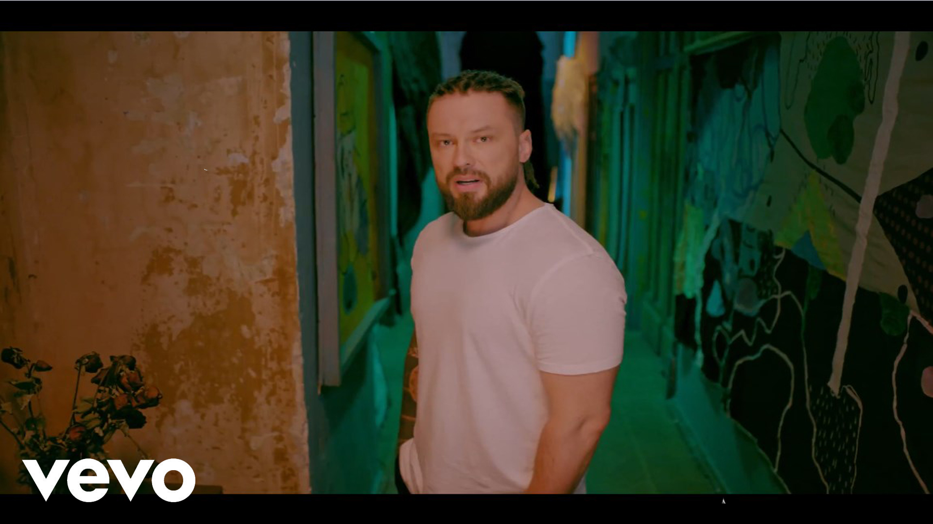 Burito - Ты всегда ждёшь меня смотреть онлайн