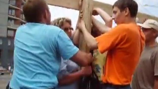Самара: как разбрасывали жителей на Осипенко смотреть онлайн