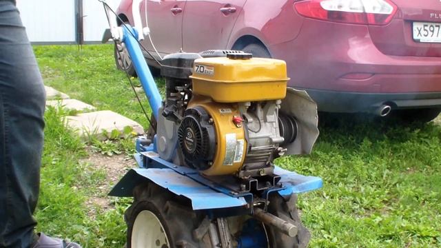 Мотоблок МБ-2 "Нева" #2 Окучиваем картофан смотреть онлайн