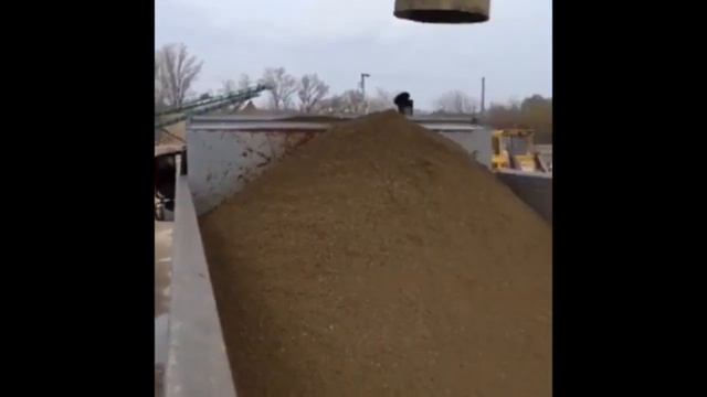 Volvo - шикарное сочетание комфорта и возможностей! смотреть онлайн