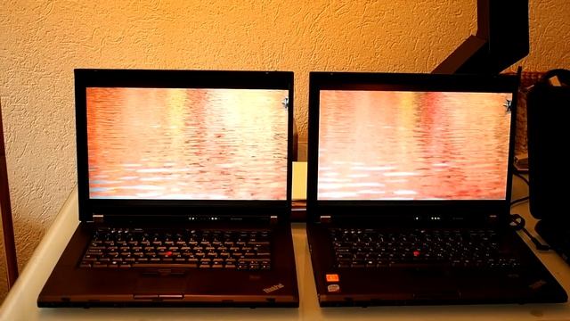 Lenovo IBM Thinkpad T500 vs W500 screen смотреть онлайн