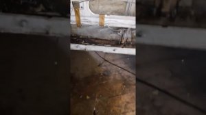 Как убрать воду из двери нивы