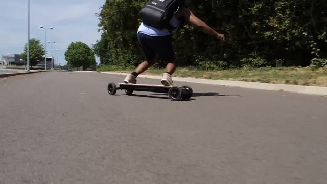Ownboard Bamboo vs Evolve GTR Bamboo - Half the price but which is best? смотреть онлайн