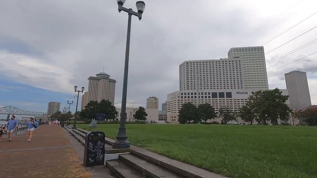 Jackson Square and Riverside New Orleans смотреть онлайн
