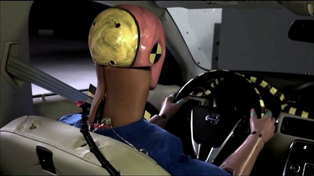 Volvo S80 Crash Test