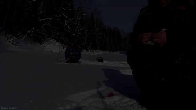 ЗИМНЯЯ РЫБАЛКА НА ТАЕЖНОЙ РЕКЕ//ХАРИУС//ЩУКУ//НАЧАЛО МАРТА 2021//ДЕНЬ ВТОРОЙ