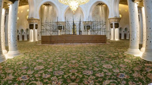 Абу Даби- что посмотреть туристам. Большая белая мечеть Шейха Зайда и Дворец Qasr Al Watan смотреть онлайн