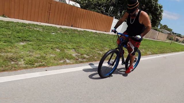 UNBOXING THE NEW SEBIKES 27.5+ OM-DURO XL | FIRST RIDE! | BMX MEETS MOUNTAIN BIKE! #SEBIKES смотреть онлайн