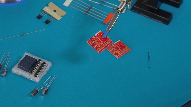 CAPI Preamp VP 312 DI – DIY Preamp im API 500 Format смотреть онлайн