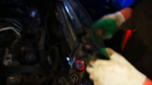 Замена приводных ремней и роликов натяжитетелей на Вольво хс60 1