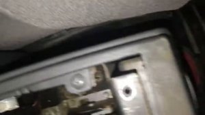 Замена концевика ручника приора