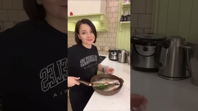 Нежнейший припущенный окунь под польским соусом❤️ смотреть онлайн