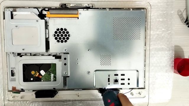 Disassembly MSI AIO AE2070 смотреть онлайн