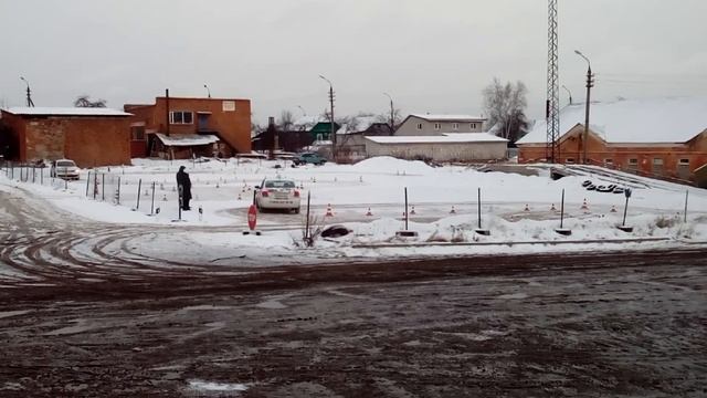 Как учат в автошколе. смотреть онлайн