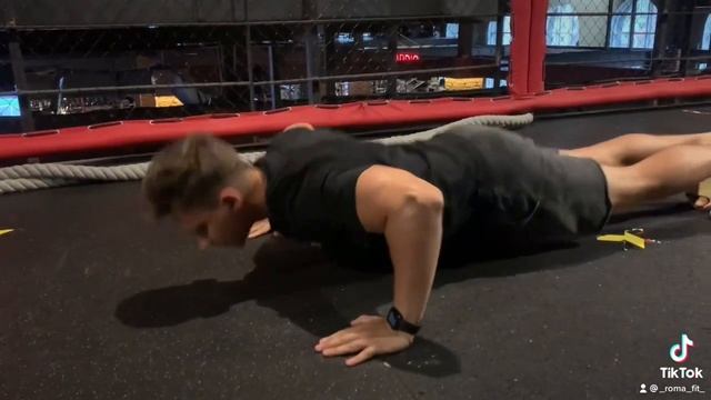 Отжимания с хлопком смотреть онлайн