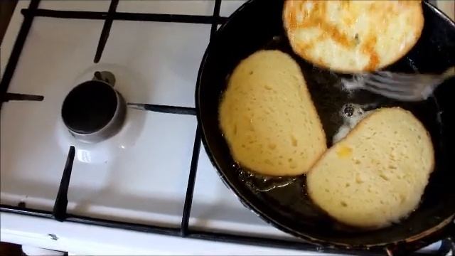 Простой завтрак или ужин: батон в омлете смотреть онлайн