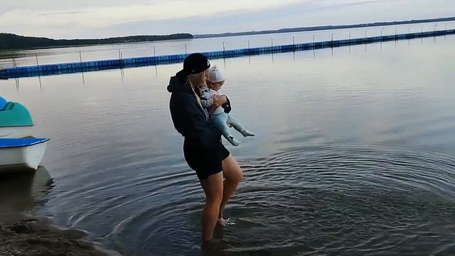 ПОЕЗДКА НА НАРОЧЬ С СЕМЬЁЙ 🫶🌊☀️ смотреть онлайн
