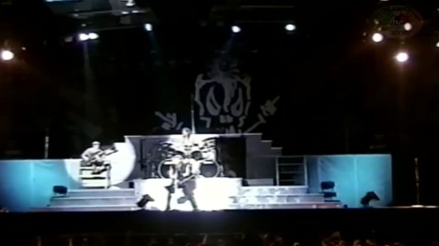 Metallica - Run To The Hills / Man In The Box (JAM) - Miami, FL, USA 1994