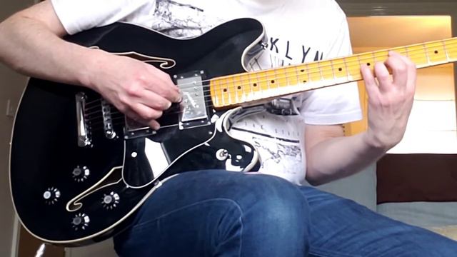 Fender Starcaster Demo смотреть онлайн
