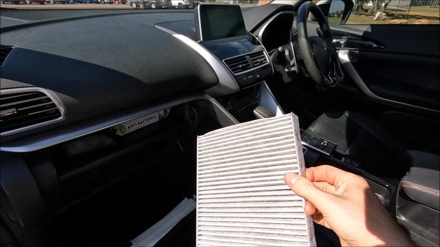 How to Replace a Mitsubishi Eclipse Cross Air Conditioning (AC) Pollen Filter (2017 on) смотреть онлайн