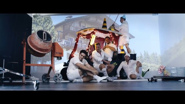 Alexander Eder - Ganz Normal Gestört (Music Video)