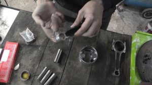 Сборка мотора ВАЗ 21213 1.7 с подробностями для ЛУАЗиЯ. Поршневая группа.