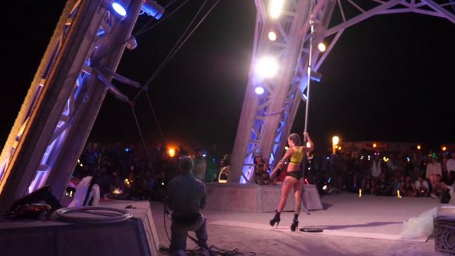 Vix Nolan Aerial presents The Chrysalis at Burning Man 2019 смотреть онлайн