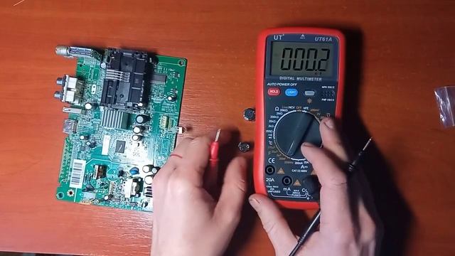 цифровой тюнер Т2 SRT 8500. Ремонт своими руками (часть 2) смотреть онлайн