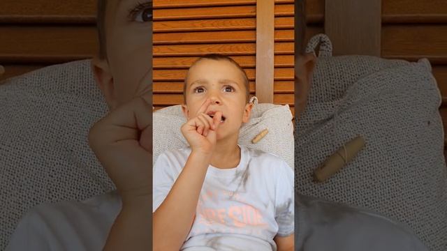 Дама сдавала в багаж смотреть онлайн