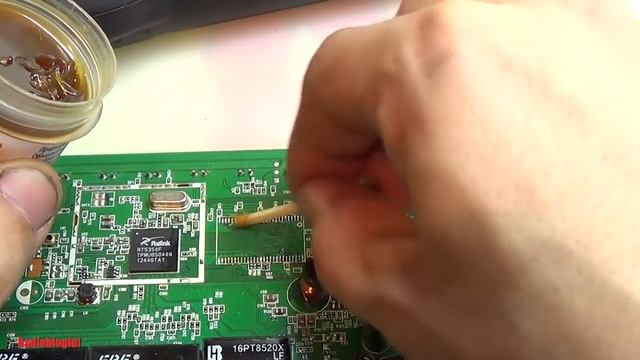 Флюсы для SMD Rusflux FN-210, RMA-223, SYNTHECORE 900A смотреть онлайн