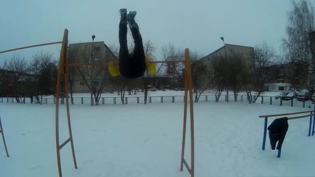 Жесть Андрей Упал Вниз Головой, Элементы Треним|Vlog3+ 14.03 смотреть онлайн