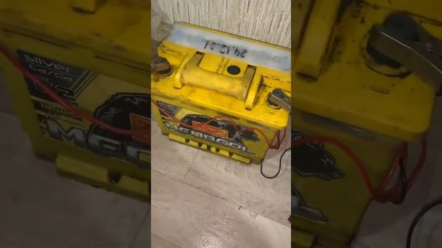 Как заряжать акб, зарядное вымпел 20 смотреть онлайн