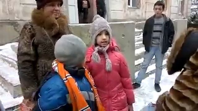 Дети сироты получили Рождественские подарки от Марии и Православных Добровольцев смотреть онлайн